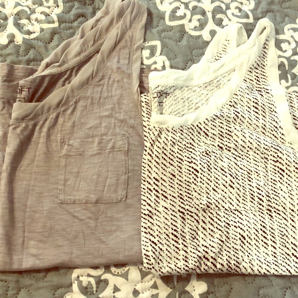Loft tank tops sz XL